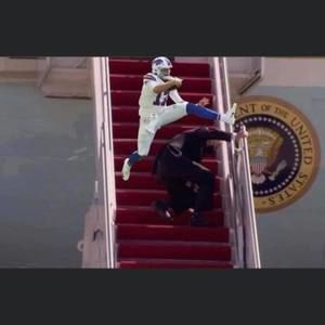 Meet your Posher, Anton